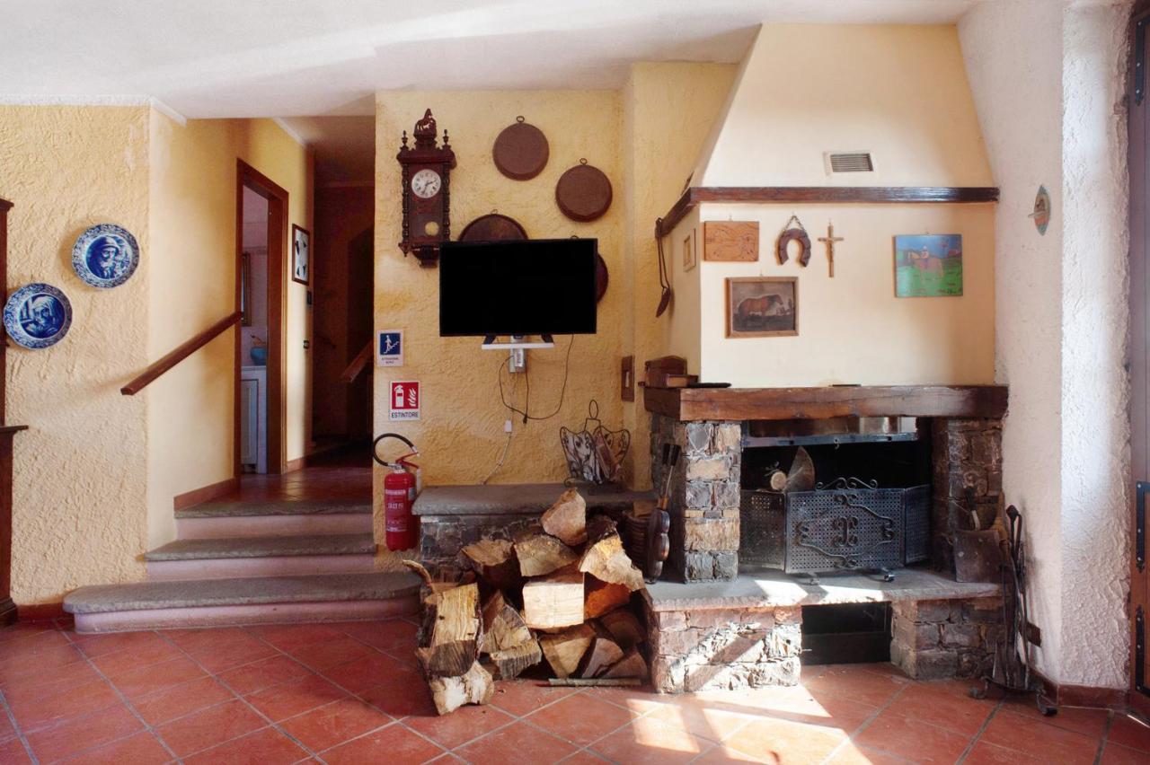 Casa Della Barcareccia Villa Calice al Cornoviglio Exterior photo